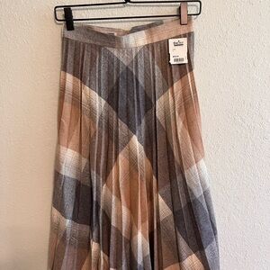 Pendleton style Women's Maxi Skirt - Tan and Gray Plaid